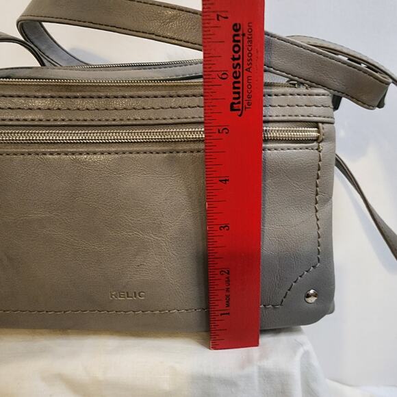 Relic Gray Crossbody Bag Faux Leather Zip Pockets Adjustable Strap 10x6 - Picture 3 of 11